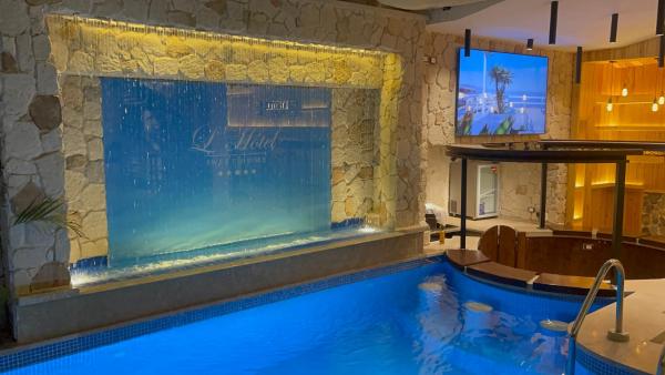 A la foto es mostra l'objecte amazing apartment in the most luxurious area of ​​the Fifth Settlement situat a la ciutat de El Caire.
