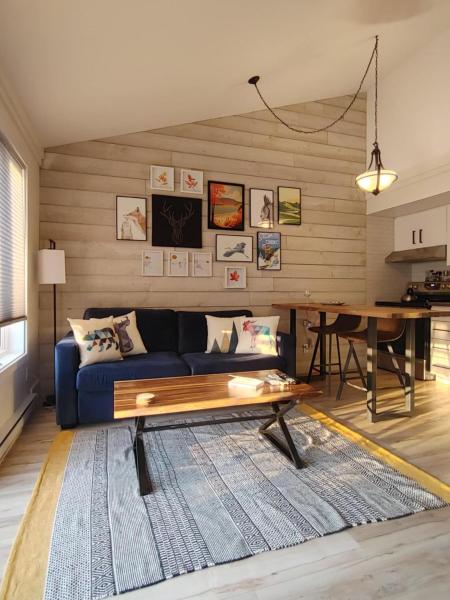 Na fotografii je vidět objekt Chalet Aventure Orford nacházející se ve městě Orford.