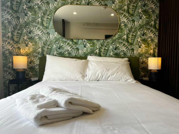 Na zdjęciu widoczny jest obiekt Green Room Calm Studio Stunning Downtown Views, Unit 8 położony w mieście Halifax.