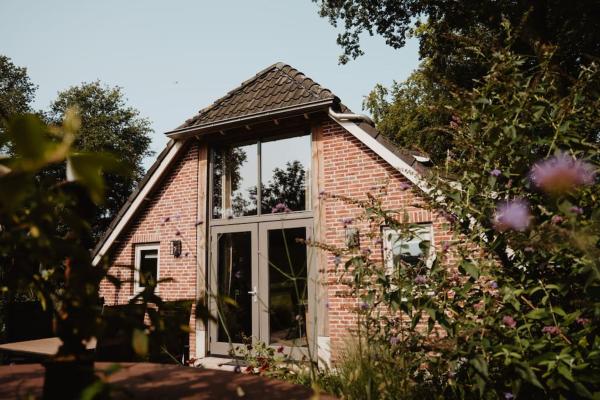 A la foto es mostra l'objecte Sfeervolle woning in boerderijstijl situat a la ciutat de Zelhem.