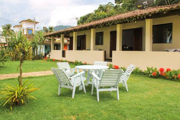 A la foto es mostra l'objecte Casa completa em ilha de Paraty - Vila Caiçara situat a la ciutat de Parati.