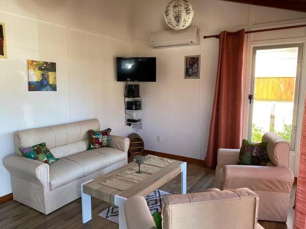 Nella foto è visibile l'oggetto Casa en la playa de Cuchilla Alta situato nella città di Cuchilla Alta.