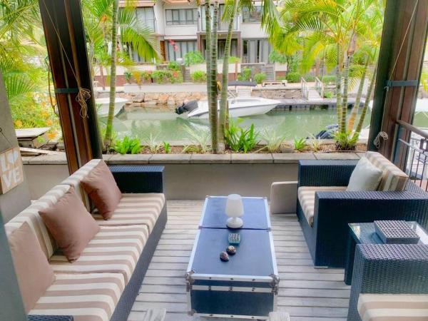 Rising Sun - Stylish & Comfortable Marina Duplex, Rivière Noire