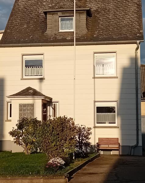 A la foto es mostra l'objecte FeWoMohr situat a la ciutat de Schwall.