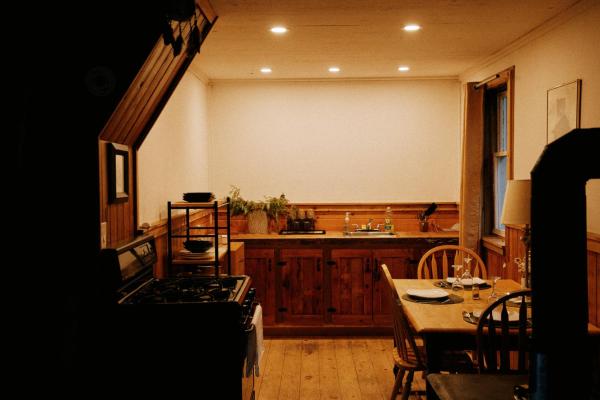 Fotografie 3: Rustic Basic Cabin at Beaverfoot