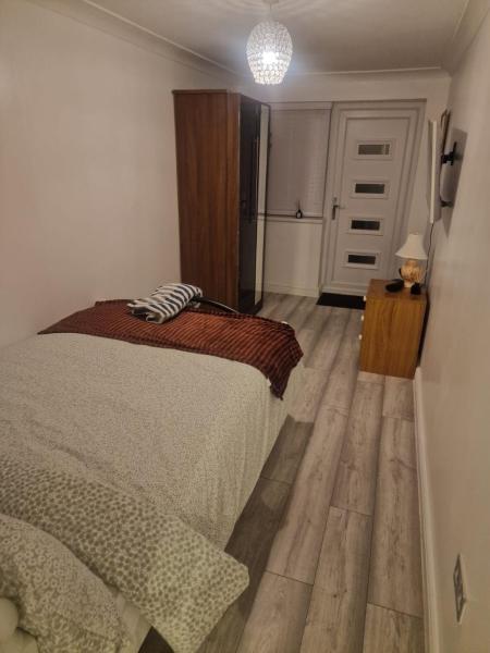 Op de foto is het object Sariyu space studio flat with own bathroom and Kichen te zien, gelegen in de stad Rainham.