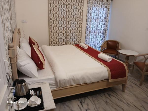 A la foto es mostra l'objecte Green Park Resort situat a la ciutat de Pushkar.