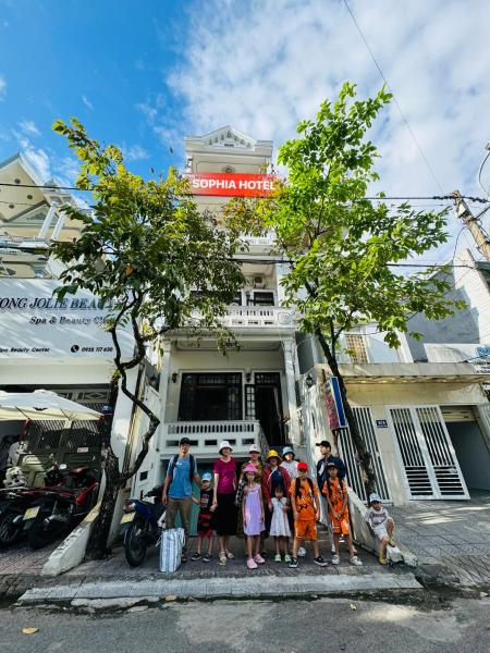 På bildet vises objektet Sophia Hotel Hue som ligger i byen Ấp Tư Tây.