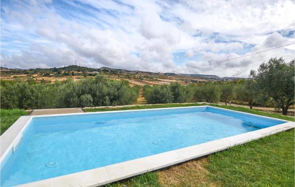 Na zdjęciu widoczny jest obiekt Cozy Home In Monterosso Almo położony w mieście Monterosso Almo.
