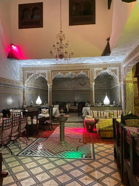 Auf dem Foto ist das Objekt Riad Lahboul in der Stadt Meknès zu sehen.