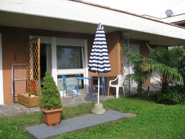 A la foto es mostra l'objecte Kleine Wohnung, großer Garten! situat a la ciutat de Merano.