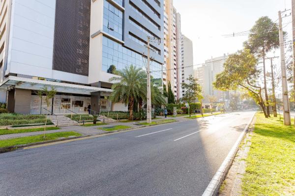 Kuva 7: Edifício Helbor Stay - Batel | Gonzaga Stays