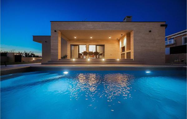 Στη φωτογραφία φαίνεται το αντικείμενο Villa Anlero που βρίσκεται στην πόλη Nin.