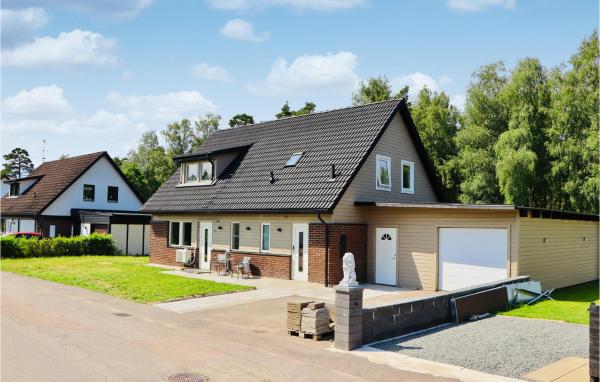 Na zdjęciu widoczny jest obiekt Gorgeous Home In Lammhult położony w mieście Håknahult.