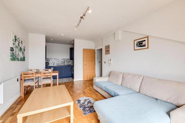 Large 2 Bed 2 Bath Central Manchester - Piccadilly Station - Manchester