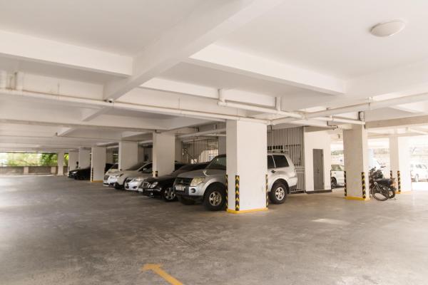 Foto 2: Flat in Lavington