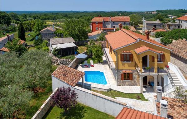 A la foto es mostra l'objecte Villa Zaneta situat a la ciutat de Vošteni.