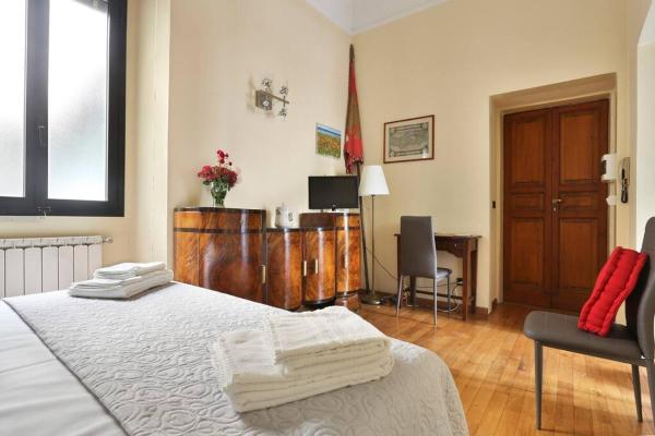 Фотография 5: Small Studio, Donatello, next to the Duomo of Florence