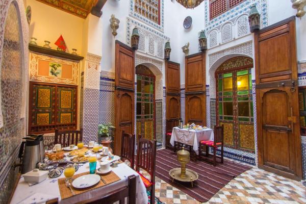A la foto es mostra l'objecte Casa Aya Medina situat a la ciutat de Fes.