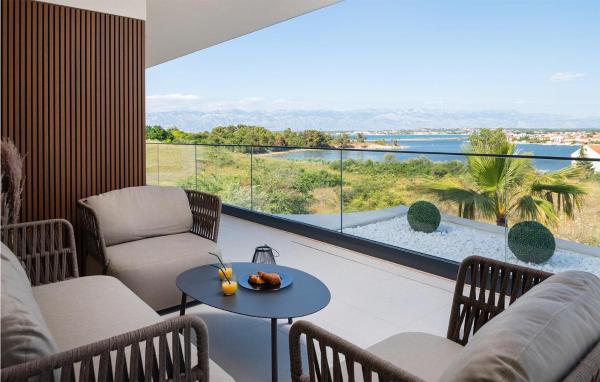 Στη φωτογραφία φαίνεται το αντικείμενο Villa Luka Nin που βρίσκεται στην πόλη Nin.
