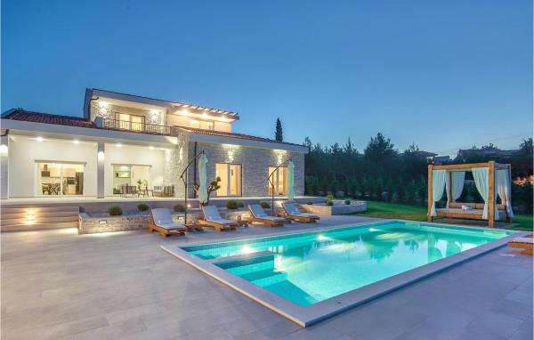 Villa Ena Mar, Zadar