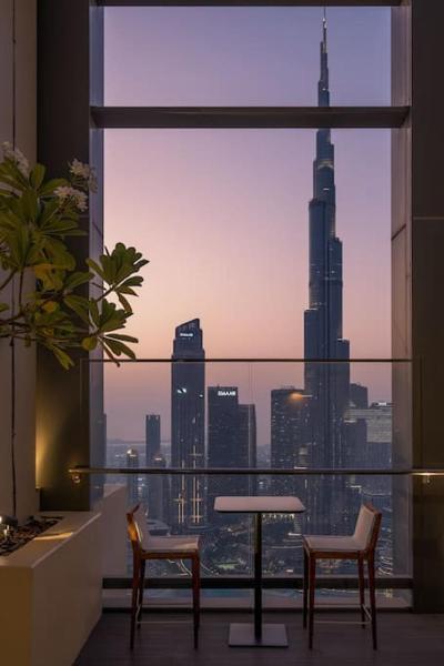 A la foto es mostra l'objecte Glow Sky Suite Trendy 1BR- Dubai Mall Access by Maxx Value Homes situat a la ciutat de Dubai.
