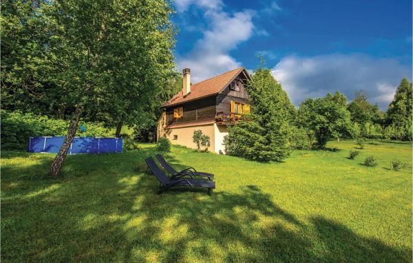Awesome Home In Breze With Wifi - Novi Vinodolski