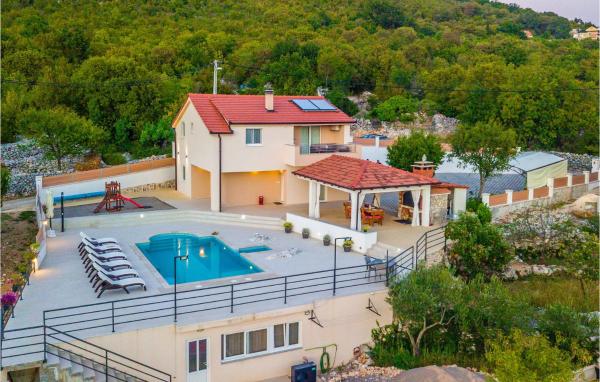På bildet vises objektet Pet Friendly Home In Nova Sela som ligger i byen Smoljanovići.