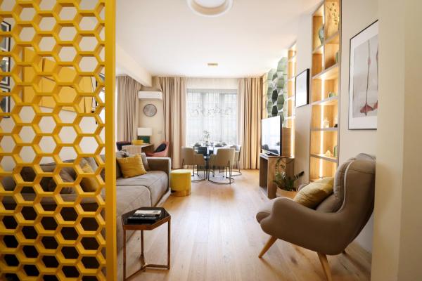 NEW Glamours Central Suite with Elevator, Sofia