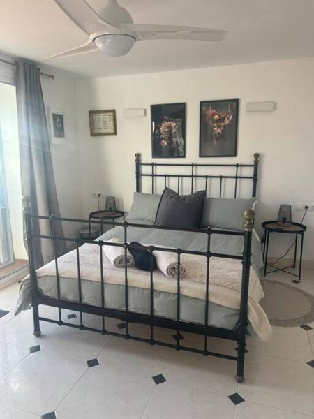 Auf dem Foto ist das Objekt Studio Apartment Maro Casa Vistamar in der Stadt Maro zu sehen.
