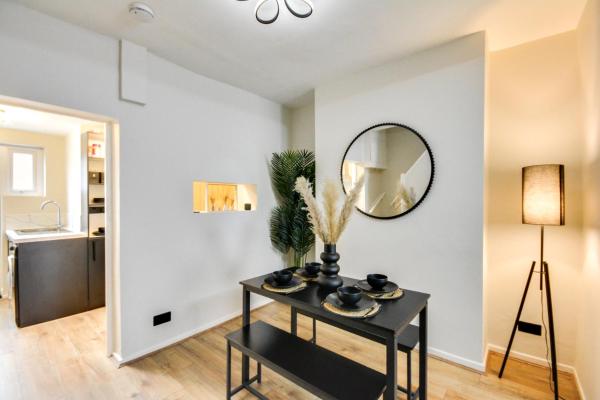 Kuva 6: Ripon By Serene Stays Stylish Liverpool Home Sleeps 5 with Free Parking Fast WiFi and Close to Stadiums