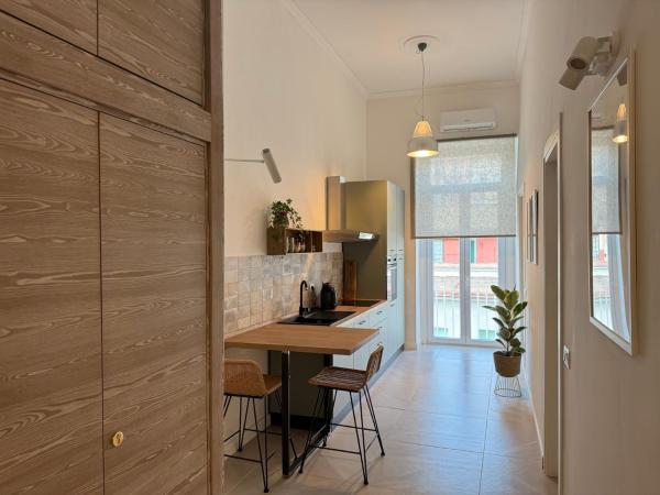 På billedet ses objektet A casa di Marì beliggende i byen Napoli.