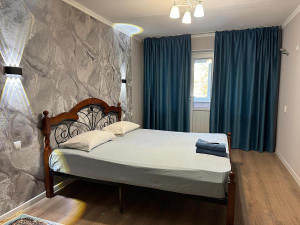 På bildet vises objektet Lux Home Apartment som ligger i byen Birgulyuk.