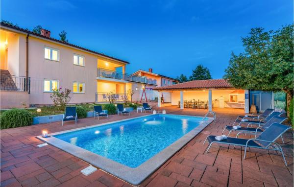 照片显示了位于Pulići市的Stunning Home In Pazin物件。