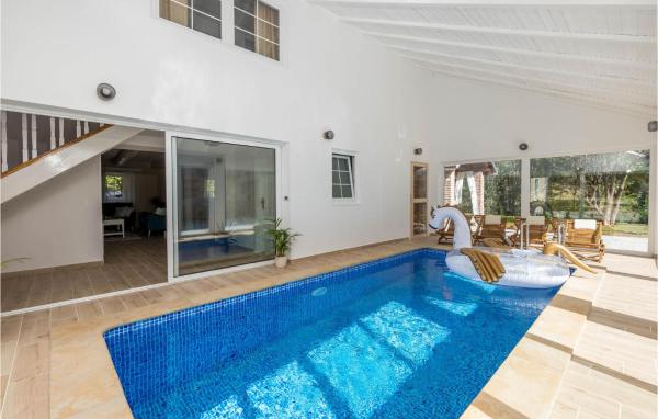 På billedet ses objektet Pet Friendly Home In Otocac With Sauna beliggende i byen Sinac.