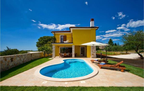 A la foto es mostra l'objecte Villa Yasmine situat a la ciutat de Rovinj.