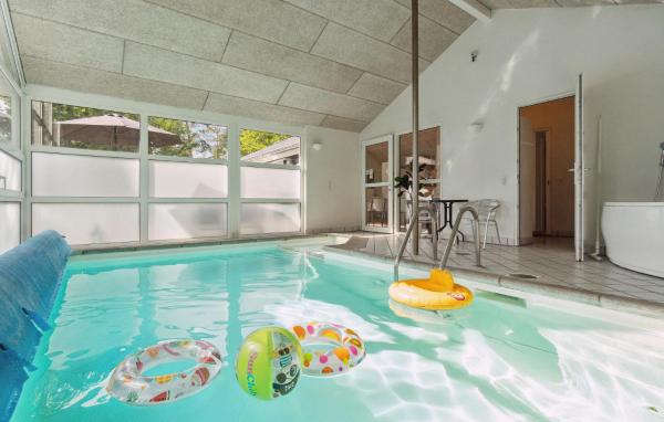 A la foto es mostra l'objecte Beautiful Home In Glesborg With Wifi situat a la ciutat de Glesborg.