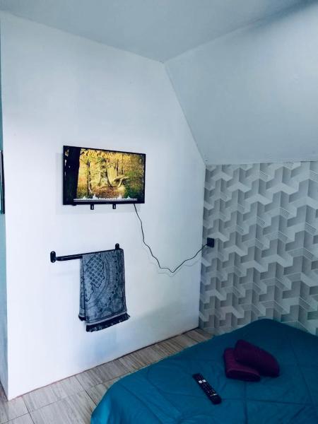 Na fotografii je vidět objekt Roomstay Wadihana nacházející se ve městě Yan.