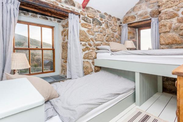 Fotografie 3: Whitebreakers, Cottage, Garden, Sea-views, Amazing Location By Beach
