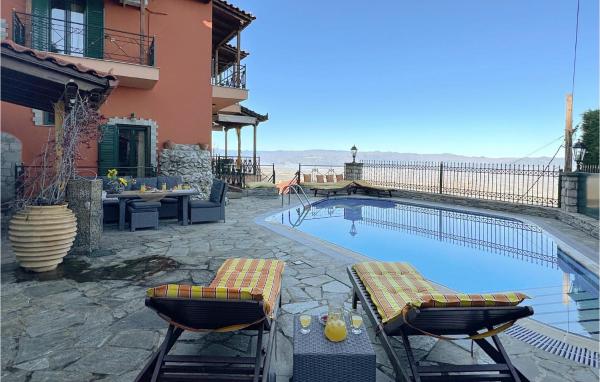 Kuvassa näkyy kohde Beautiful Home With Pool, joka sijaitsee kaupungissa Ipáti.