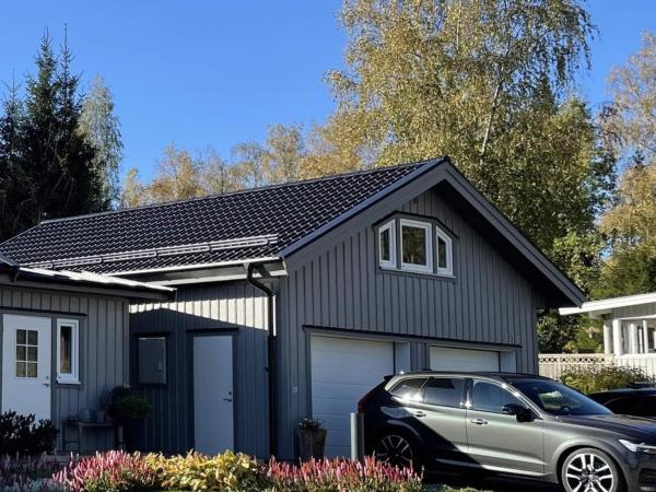 Na fotografii je vidět objekt 4 person holiday home in Frändefors nacházející se ve městě Sörbo.