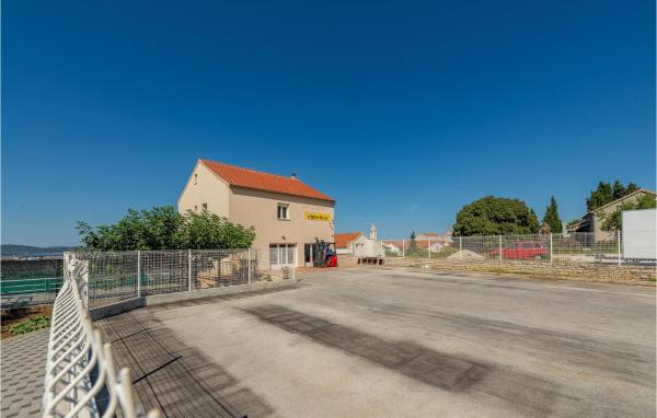 Stunning Apartment In Zadar With Wifi, Zadar