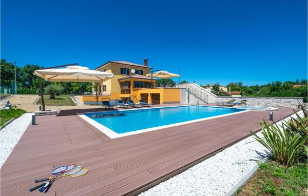 Στη φωτογραφία φαίνεται το αντικείμενο Stunning Home In Sumber που βρίσκεται στην πόλη Šumber.