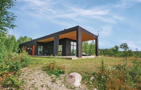 A la foto es mostra l'objecte Three-Bedroom Holiday Home Holmsjö With A Fireplace 06 situat a la ciutat de Holmsjö.
