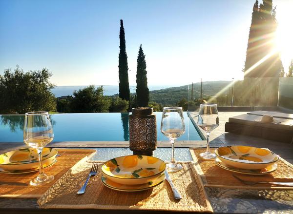 Relux Villa - Cephalonia