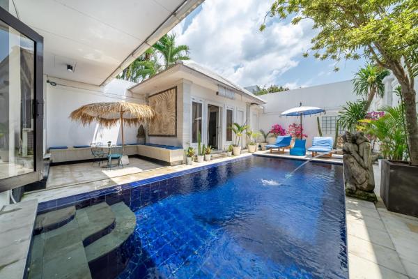 3 Br Villa Near The Sea With Private Pool In Canggu - Canggu