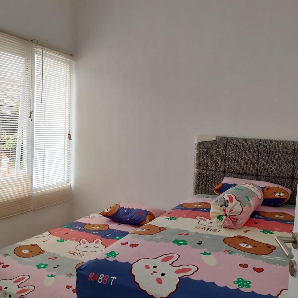照片显示了位于Lawang市的Albirru homestay syariah物件。