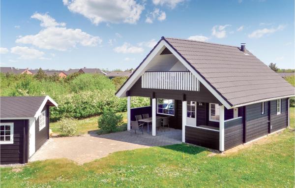 På billedet ses objektet Holiday Home Tyttebærvej Tarm Xi beliggende i byen Hemmet.