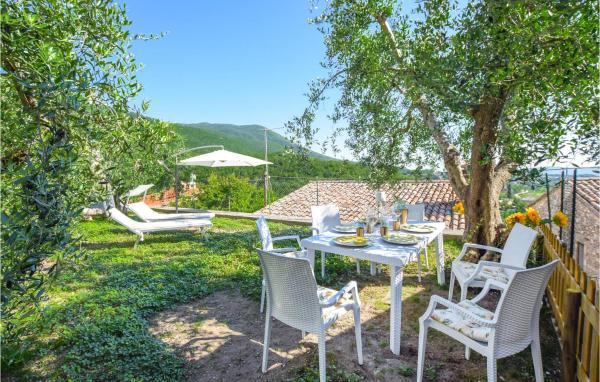 På billedet ses objektet Pet Friendly Apartment In Portaria beliggende i byen Portaria.
