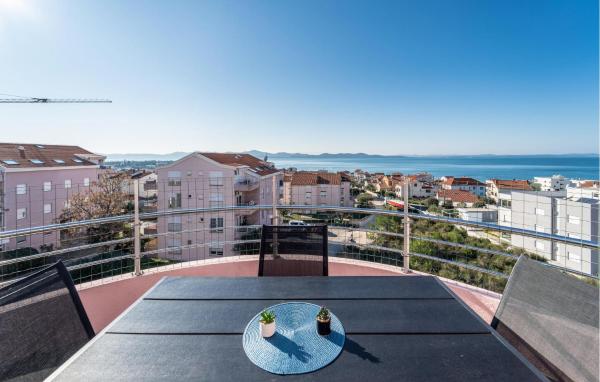 2 Bedroom Gorgeous Apartment In Zadar - Zadar